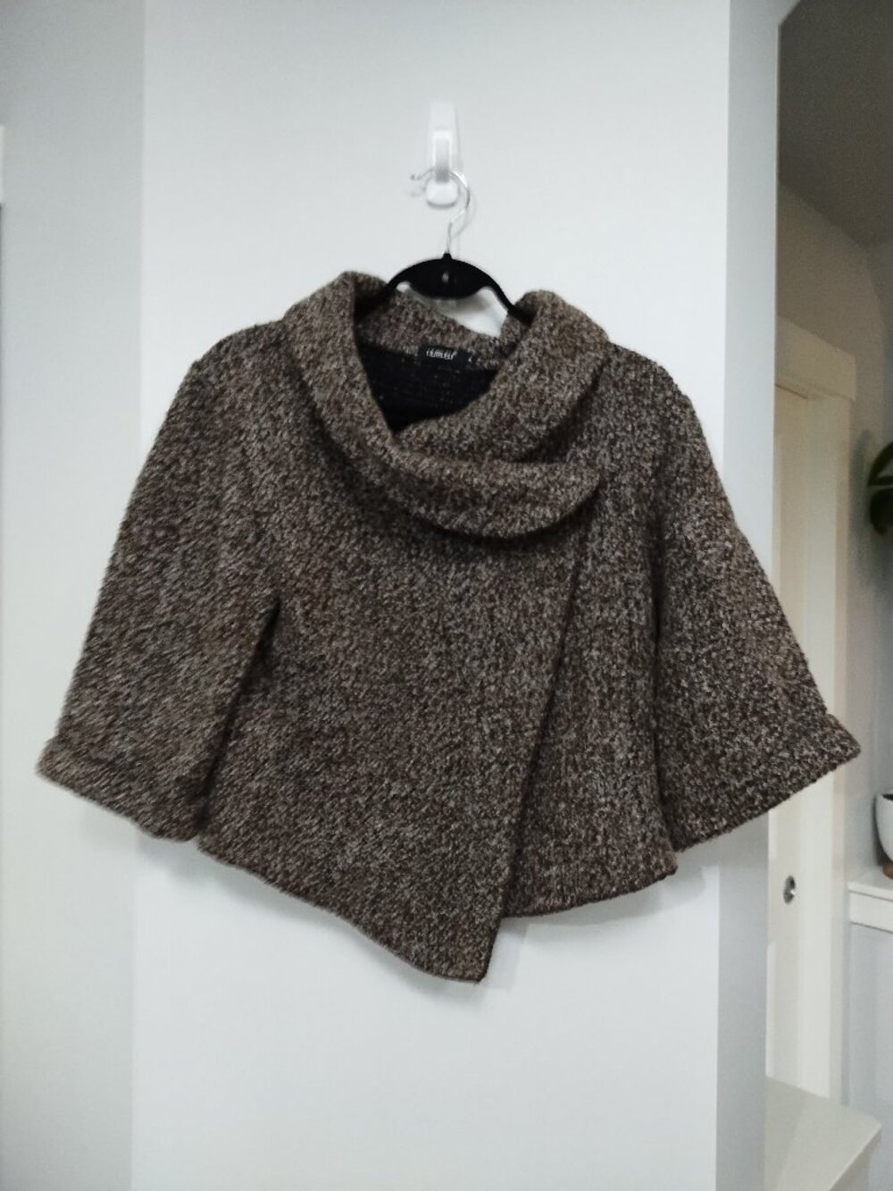 CUTE wool blend cropped 3/4 sleeve coat